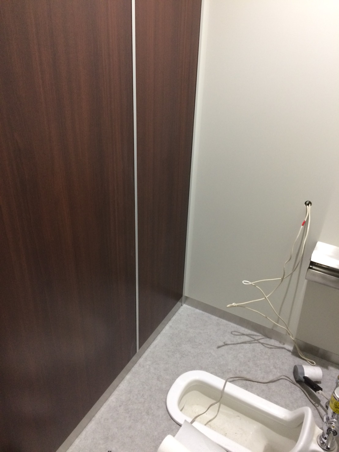 パネル穴補修 After