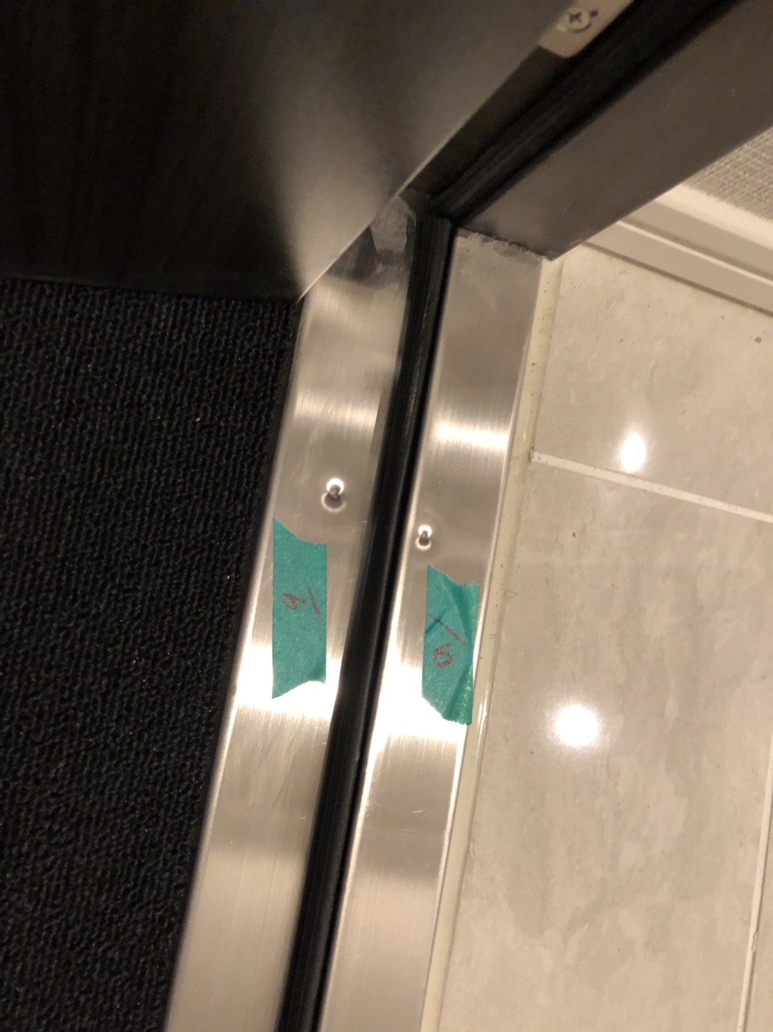 沓摺凹み補修 Before